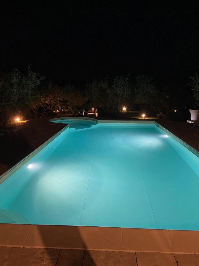Family Friendly Apartments With A Swimming Pool Povljana, Pag - 244 Buitenkant foto
