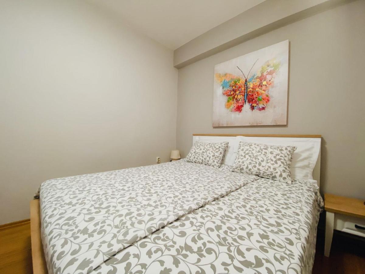 Family Friendly Apartments With A Swimming Pool Povljana, Pag - 244 Buitenkant foto