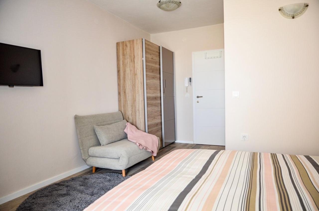 Family Friendly Apartments With A Swimming Pool Povljana, Pag - 244 Kamer foto