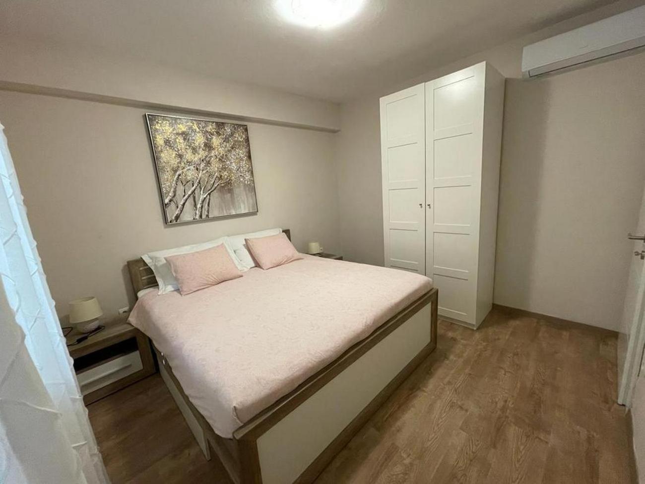 Family Friendly Apartments With A Swimming Pool Povljana, Pag - 244 Kamer foto